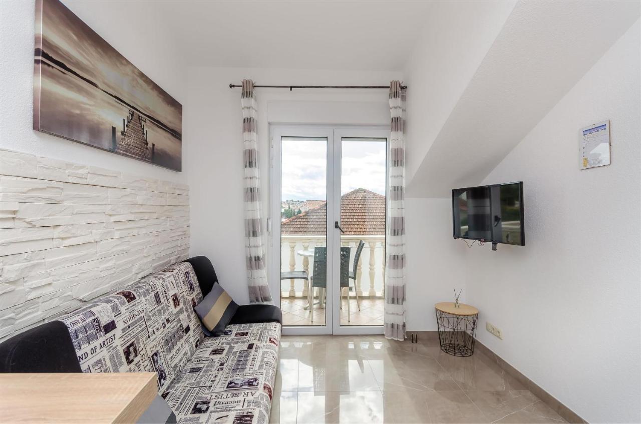 Apartments Marina Τρογκίρ Εξωτερικό φωτογραφία