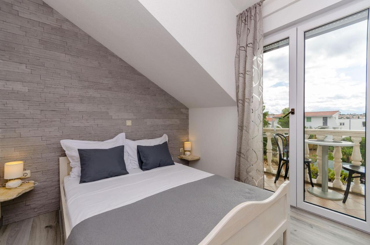 Apartments Marina Τρογκίρ Εξωτερικό φωτογραφία